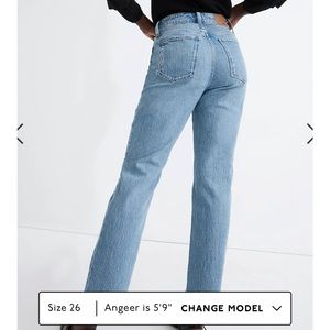 Madewell curvy perfect vintage straight jean, size 31, light wash